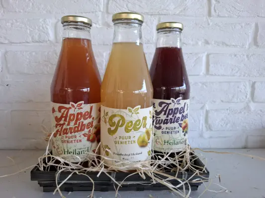 Productfoto Kadopakket 3 flessen Limburgs fruitsap