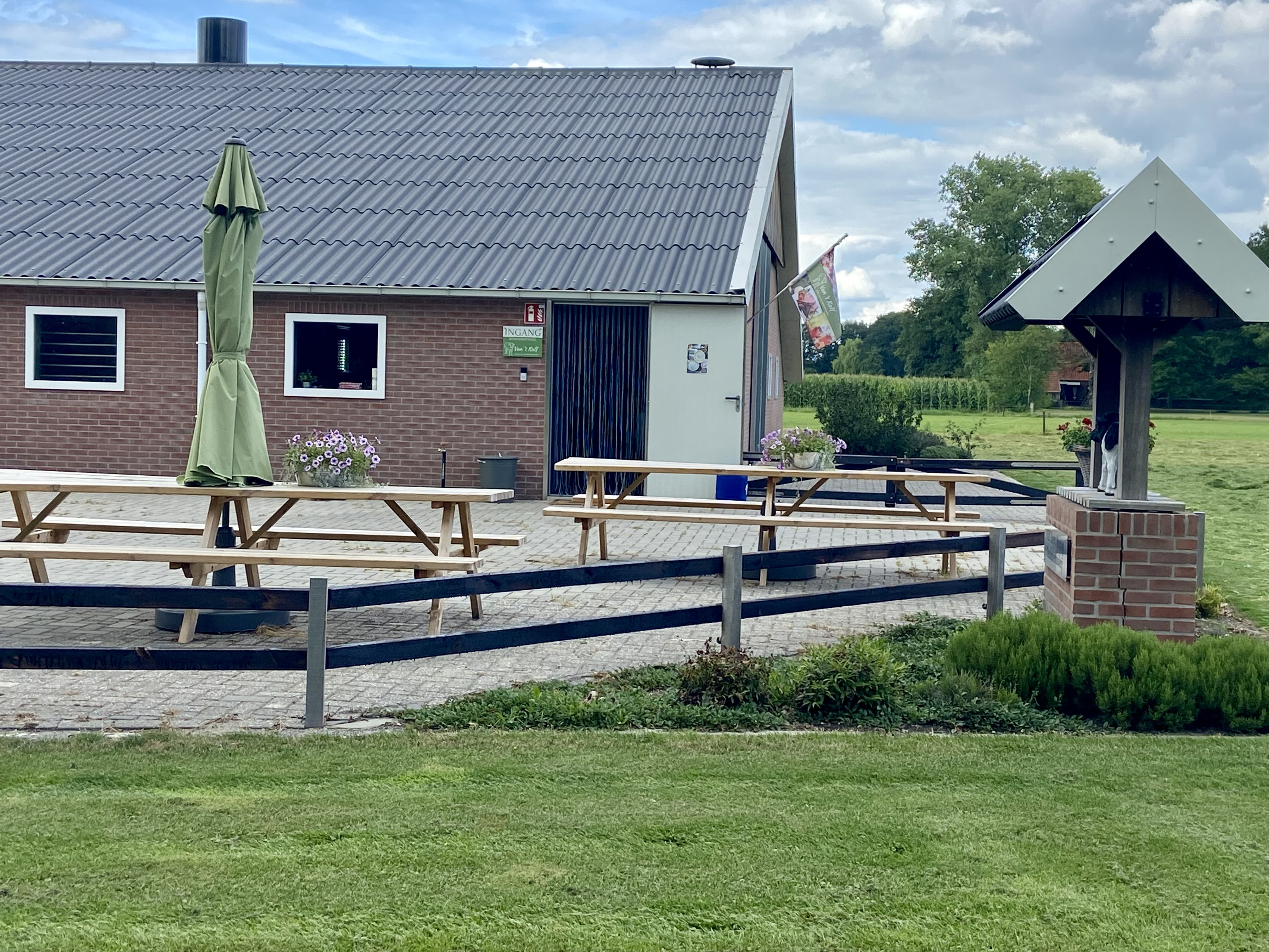 Boerderijwinkel Van ‘t Kalf - Boerderijwinkel In Bruchterveld