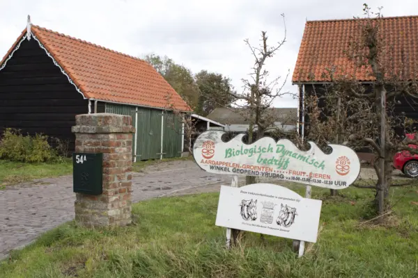 Afbeelding 't Hof Eindelienge, biologisch dynamische boerderij en boerderijwinkel