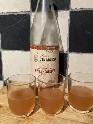 Productfoto Heren van Malsen appel-aardbeisap