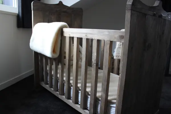Productfoto Houten ledikant