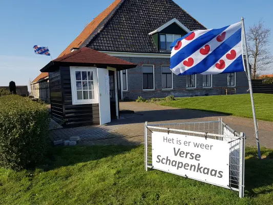 Afbeelding Schapenkaasboerderij Tusken Bosk en Mar