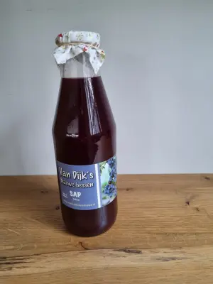 Productfoto Puur Blauwe bessensap 750 ml