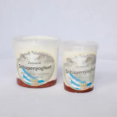 Productfoto Schapen yoghurt viervruchten