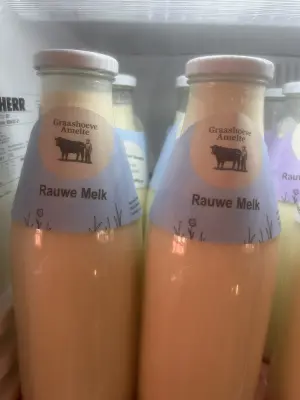 Productfoto Verse rauwe melk