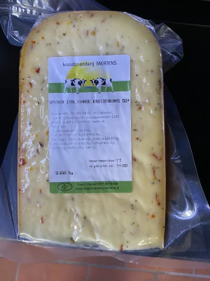 Productfoto Italiaans gekruide kaas 500 gram 