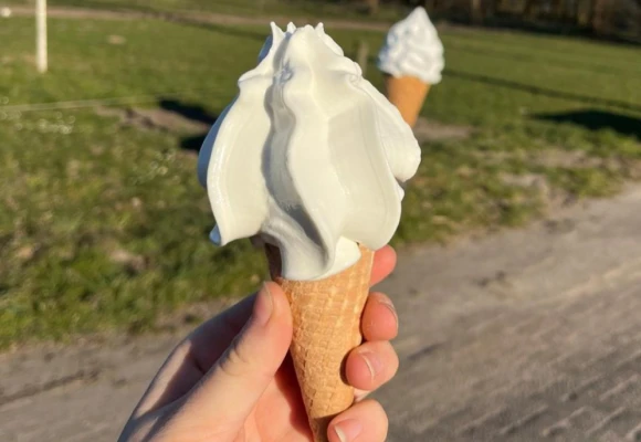 Afbeelding Boeren softijs Rommens & Koeien