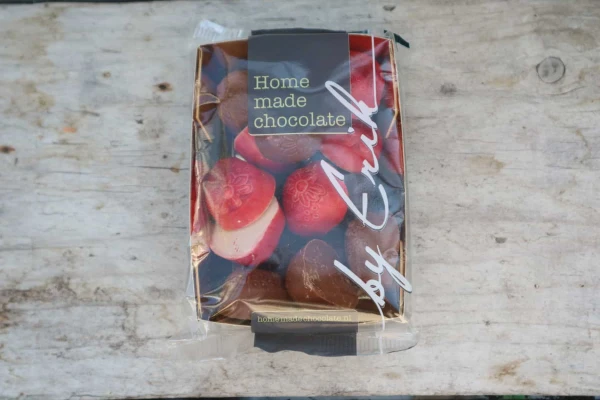 Productfoto Gevulde aardbeien bonbons