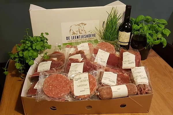 Productfoto Leentjeshoeve Luxe Rundvlees pakket Variatie 2 en 4 personen - 8500