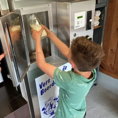 Productfoto Verse rauwe weidemelk