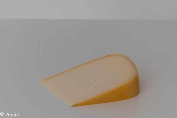 Productfoto Belegen geitenkaas (175-225 gram )