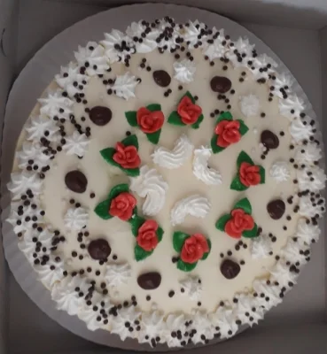 Productfoto Ijstaart met 2 verschillende smaken