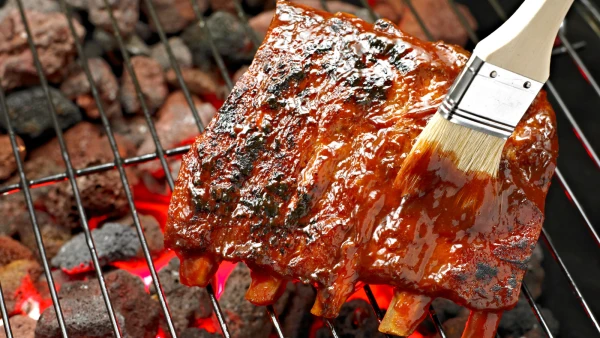 Productfoto Spare ribs (gemarineerd en voorgegaard)