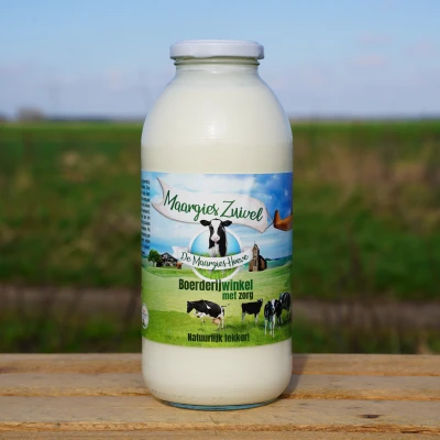 Productfoto Yoghurt 1L (Bronzen medaille Cum Laude Awards)