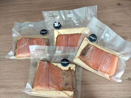 Productfoto Warm gerookte zalm (stukje)