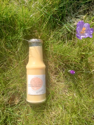 Productfoto Een Betuwse Lekkernij met Amaretto 215ml