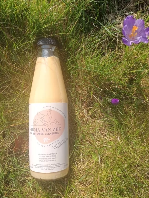 Productfoto Een Betuwse Lekkernij met Amaretto 0,5L
