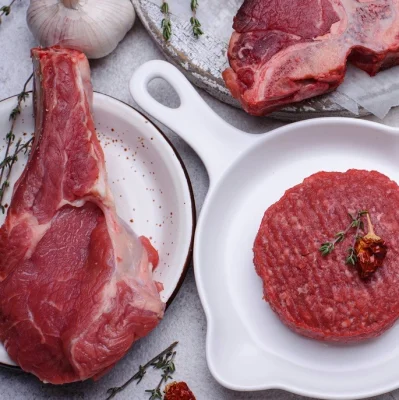 Productfoto Barbecue vleespakket van grasgevoerd rundvlees