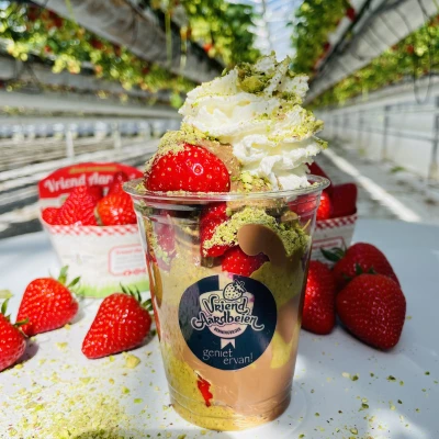 Productfoto Dubai beker aardbei